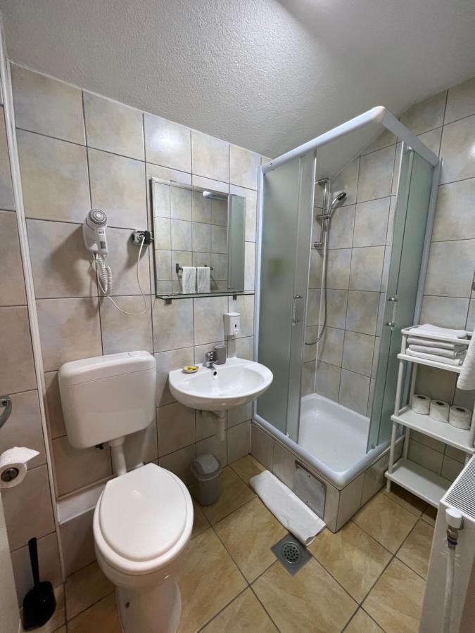 Hotel Central Vlasic Bagian luar foto