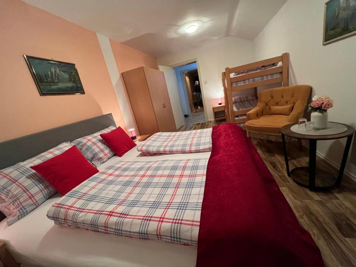 Hotel Central Vlasic Bagian luar foto