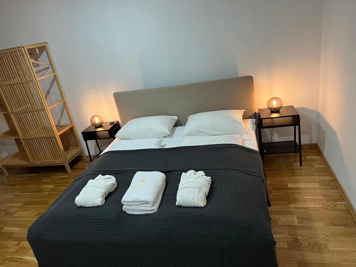 Hotel Central Vlasic Bagian luar foto